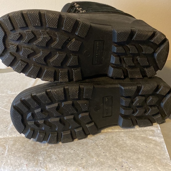 Field & Stream Thinsulate 3M waterproof boots. - Picture 5 of 7